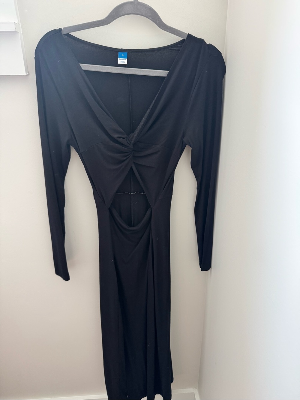 Old Navy Black Long-Sleeve Midi Dress with Twist Front Cutout